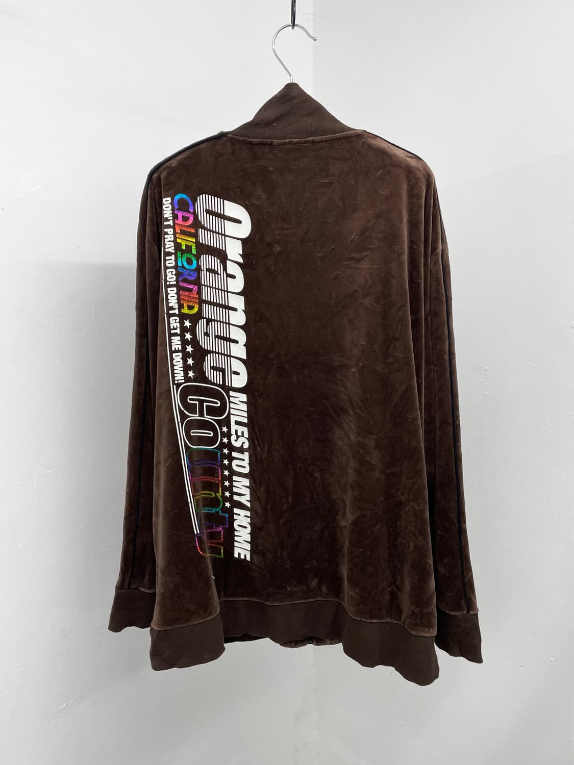 y2k 레터링 벨로아 루즈 집업 상품이미지9