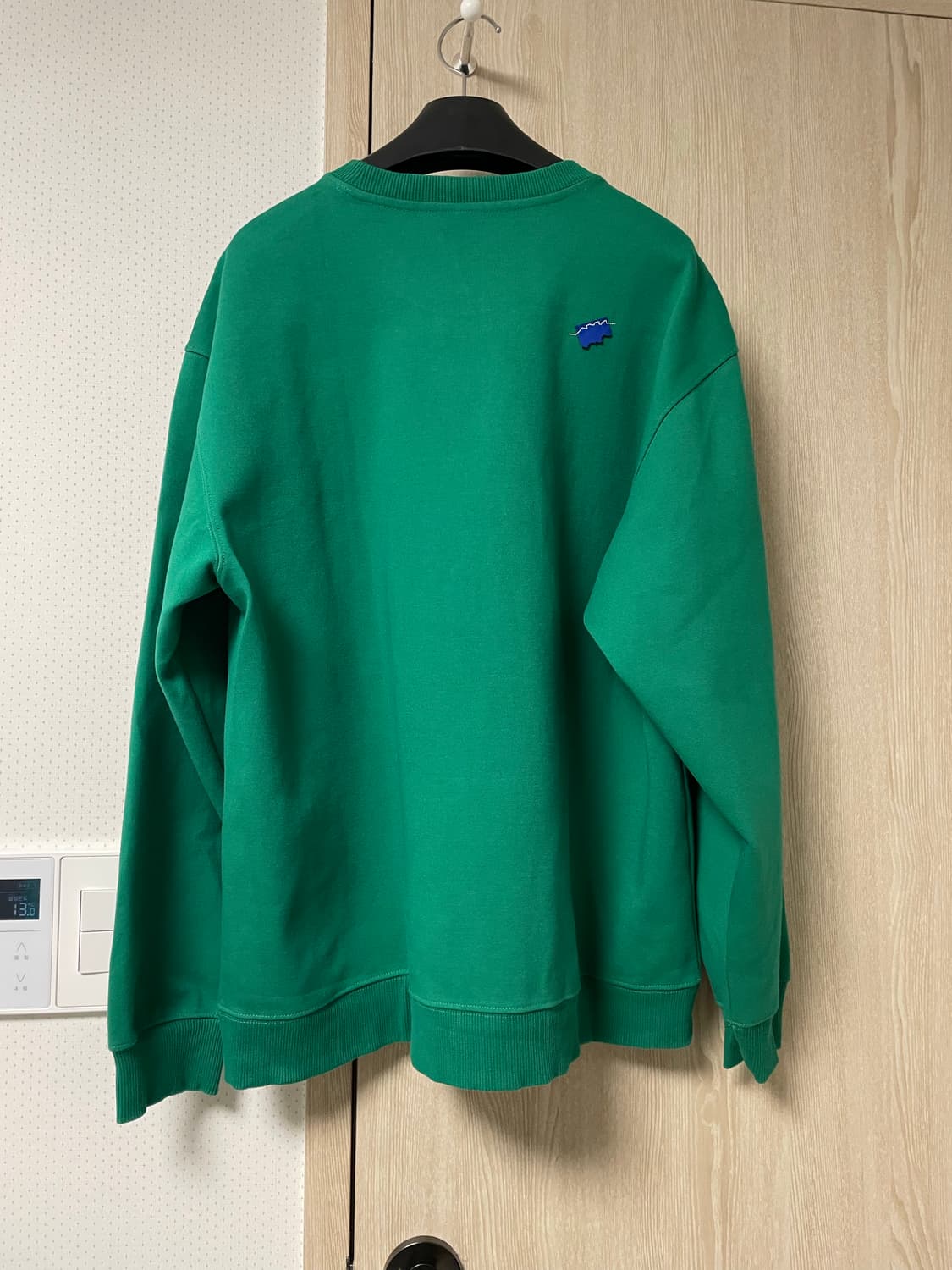 아더에러 트로피 맨투맨 그린, a2 사이즈 상품이미지5