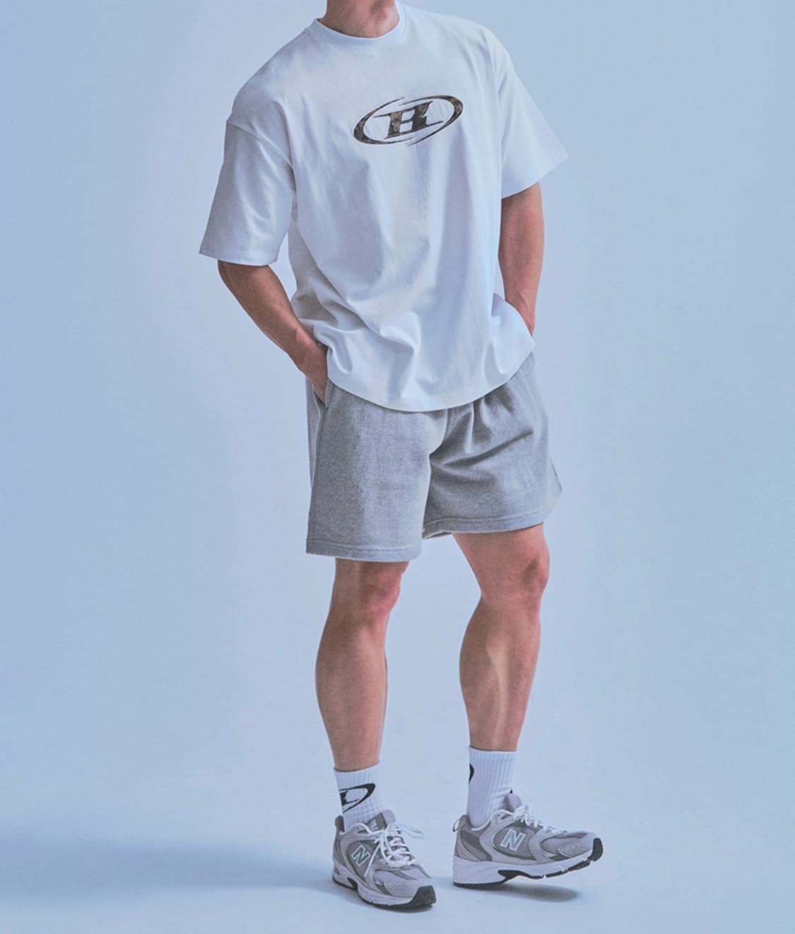 본투윈 카모 B 로고 반팔 티셔츠 화이트 3 상품이미지5