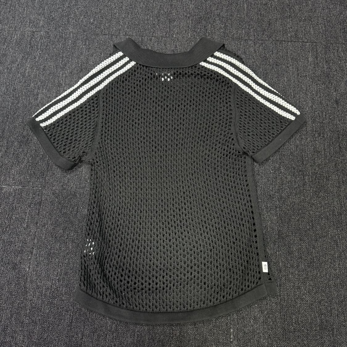 아디다스 x 클랏 크로셰 폴로 카본 니트 탑 상품이미지6