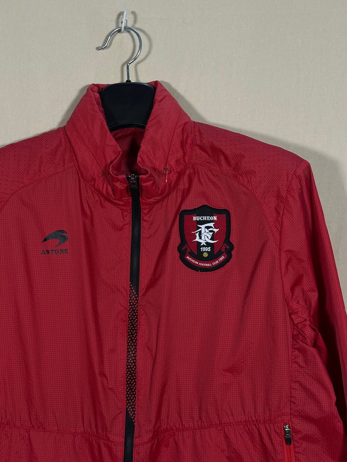 아스토레 부천FC 바람막이 처분  상품이미지2