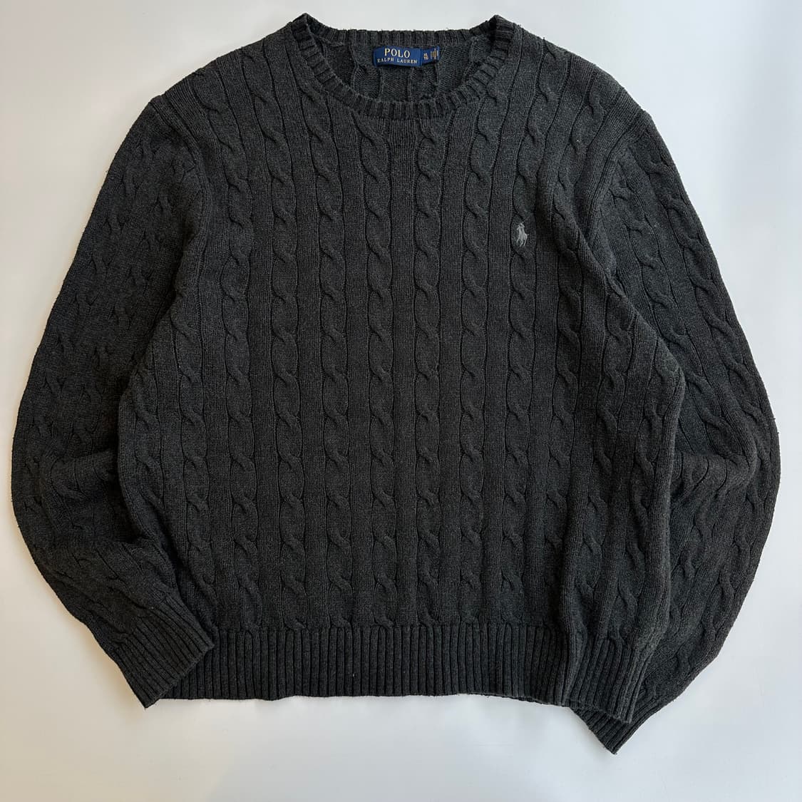 폴로 신형 다크그레이 케이블 라운드 니트 상품이미지1