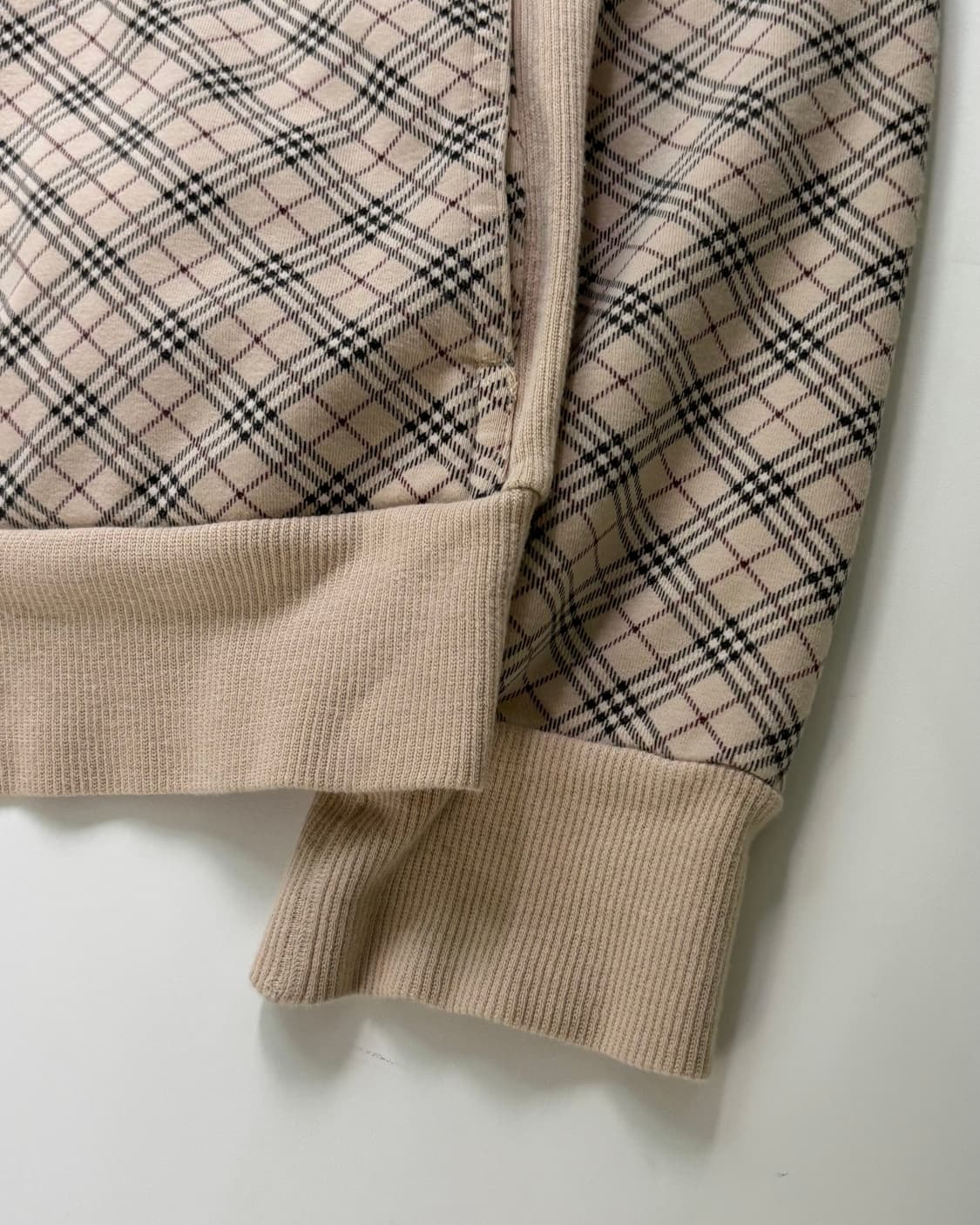 Burberry 버버리 블루라벨 기마로고 노바체크 코튼 집업 상품이미지4