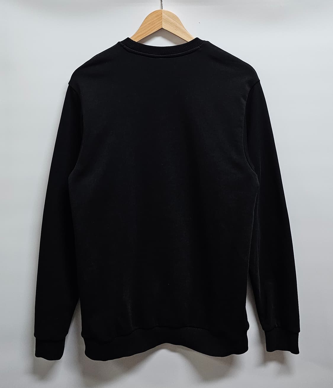 스노우피크 블랙 로고 맨투맨 티셔츠 95 상품이미지2