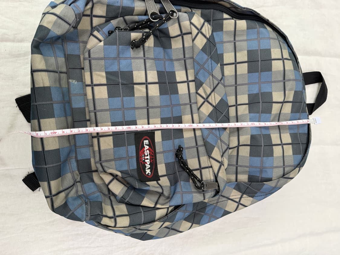 Eastpak 이스트팩 체크 백팩 상품이미지8