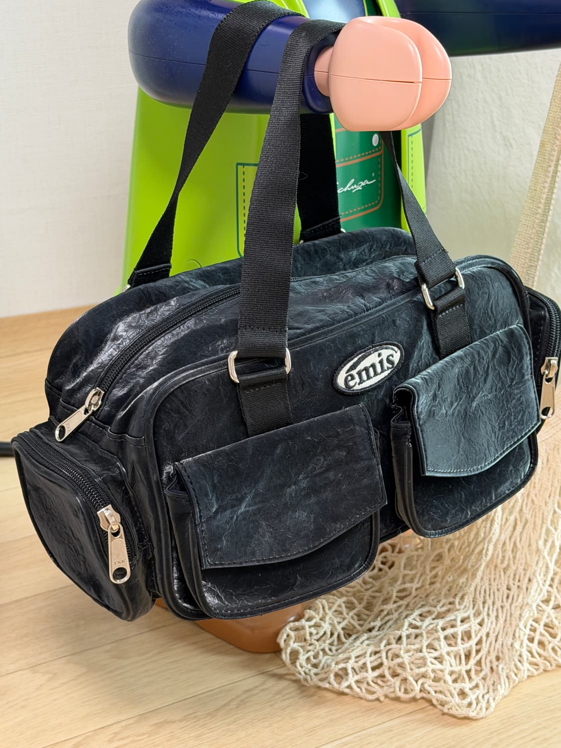 이미스 멀티 포켓 호보백 블랙 상품이미지2