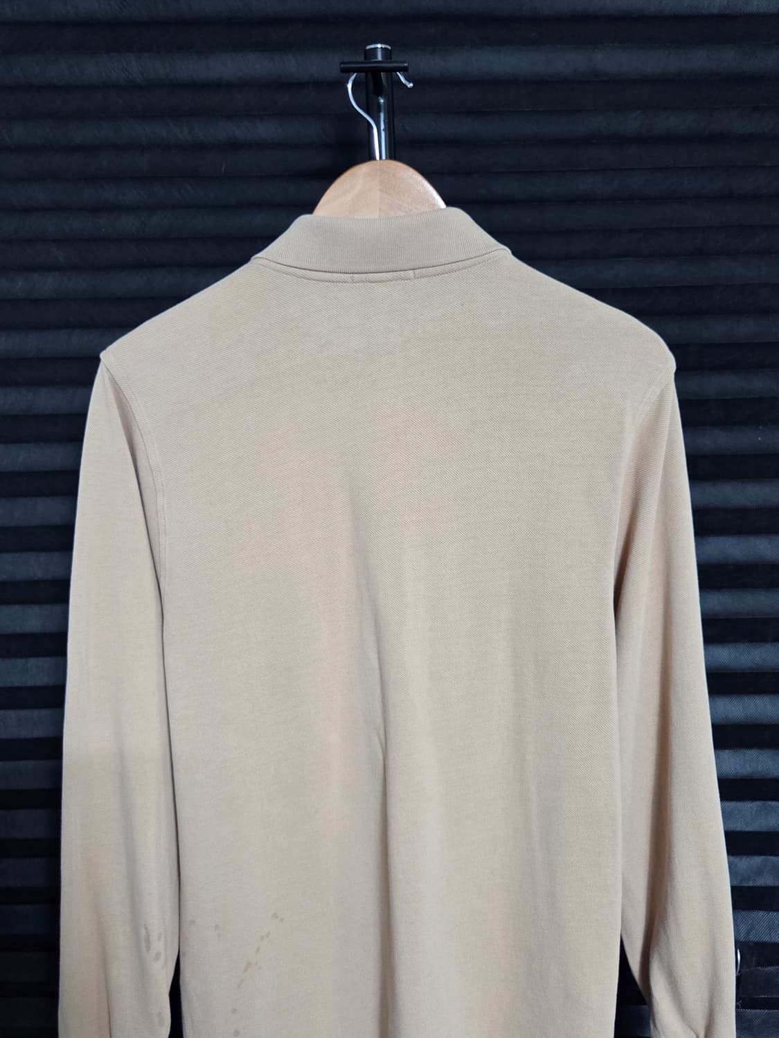 [버버리] 기사 로고 슬림핏 긴팔 카라 티셔츠 | 00212 상품이미지6