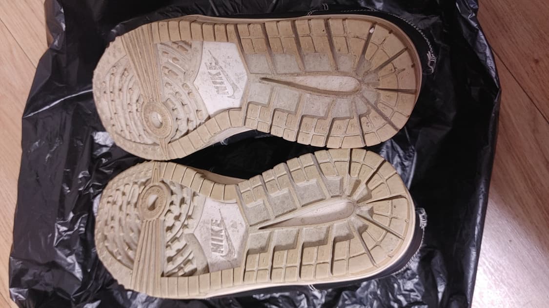 나이키 덩크 컴포트 275 상품이미지5