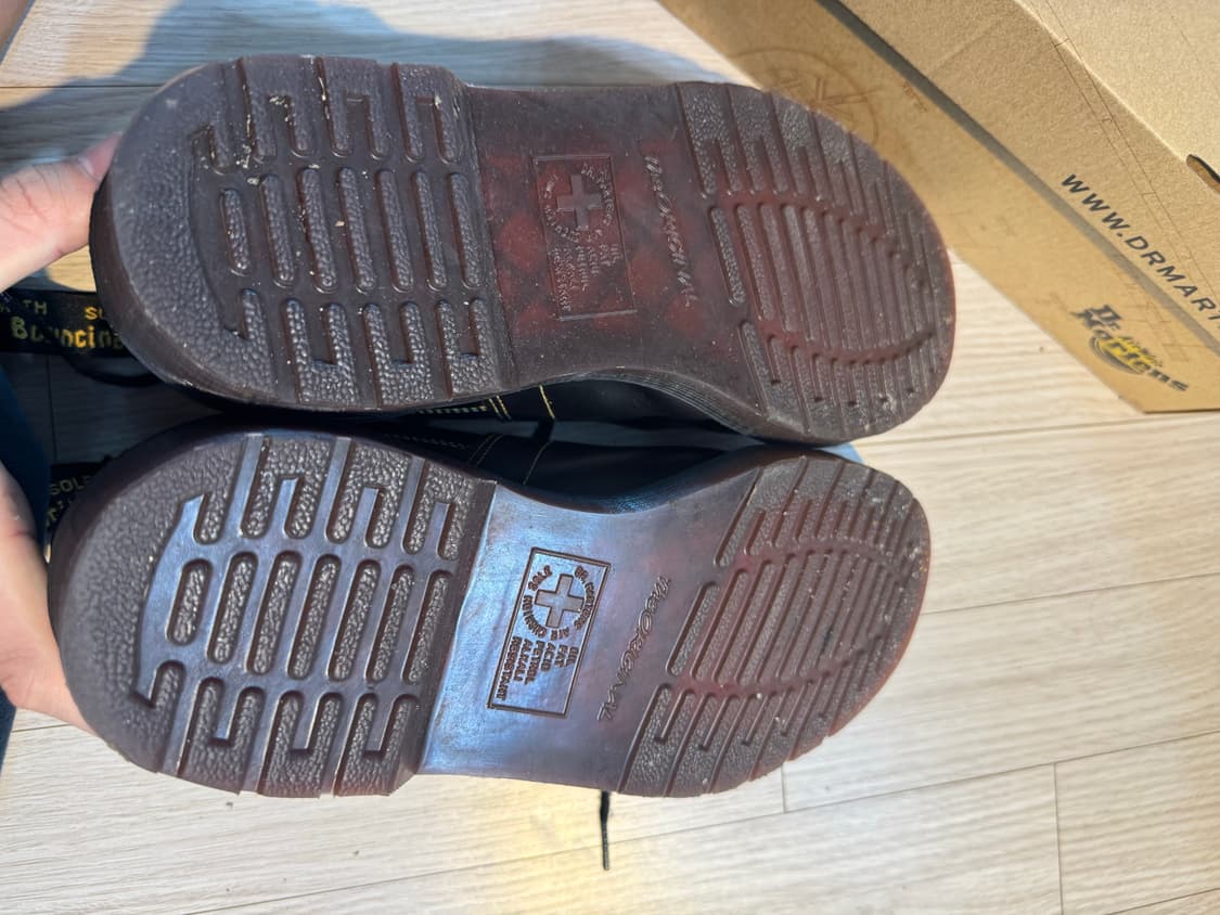 닥터마틴 쳐치 270 uk8 상품이미지5