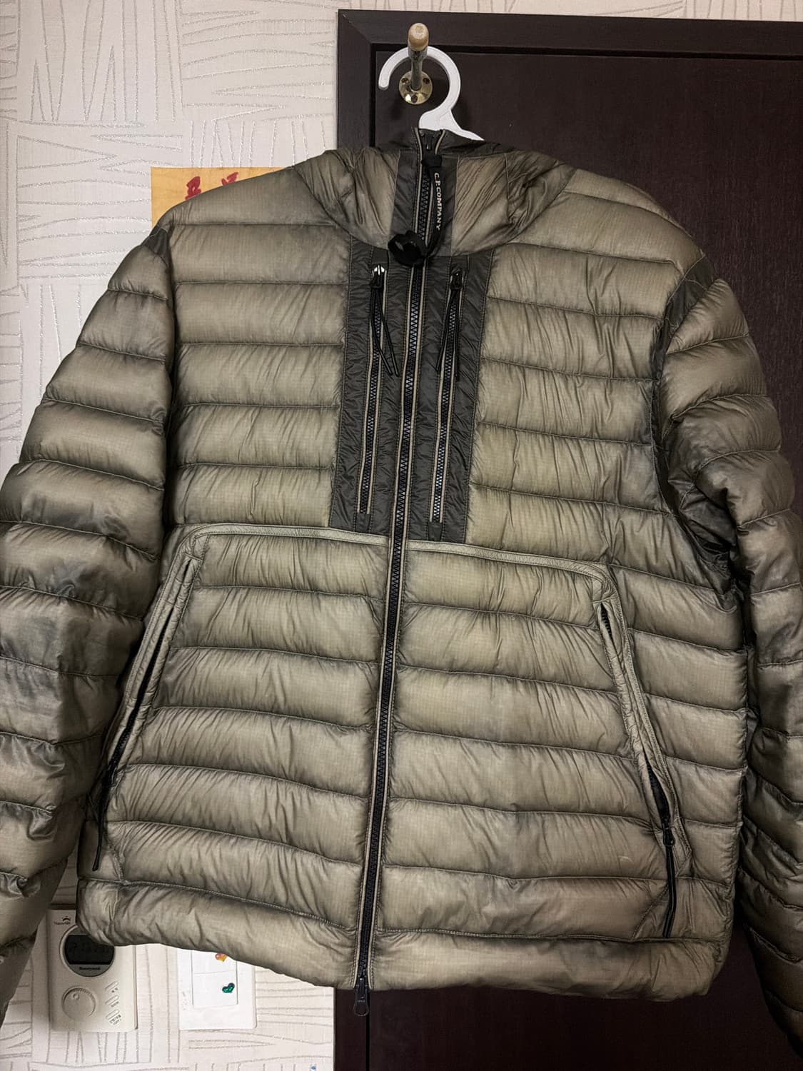 Cp 컴퍼니 D.D 쉘 고글 다운 자켓 25fW 상품이미지1