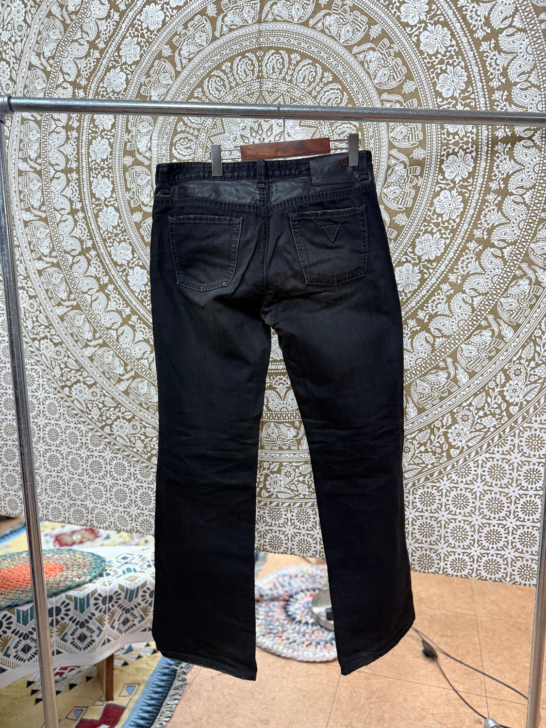 게스 빈티지 워싱 흑청바지 데님팬츠 상품이미지5