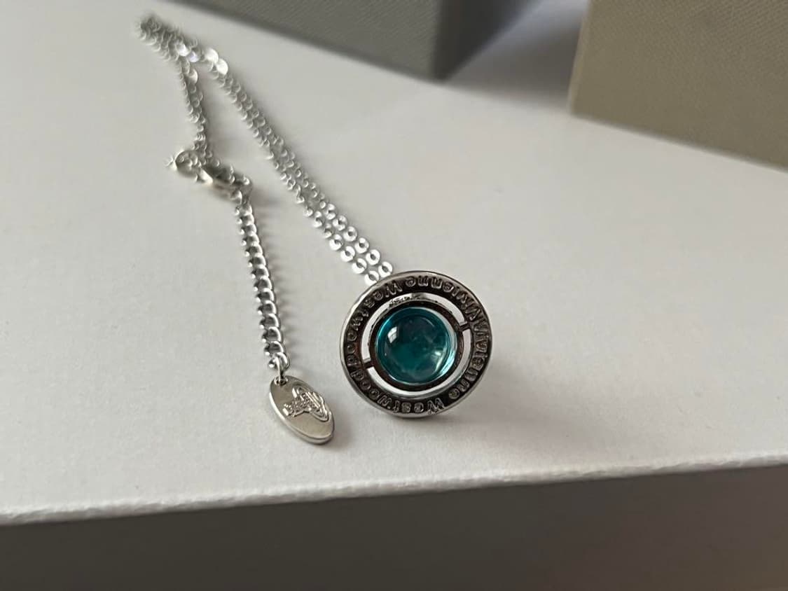 Vivienne Westwood blue orb necklace 상품이미지2