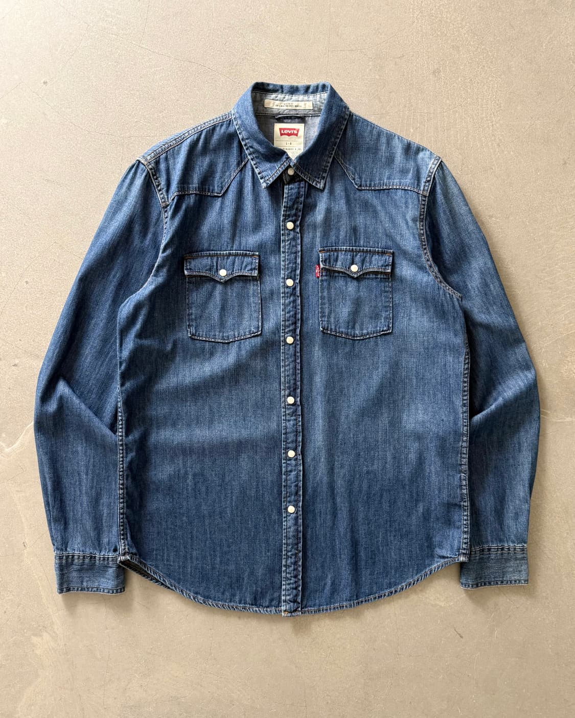 Vintage Levi's Western Denim Shirt 상품이미지1