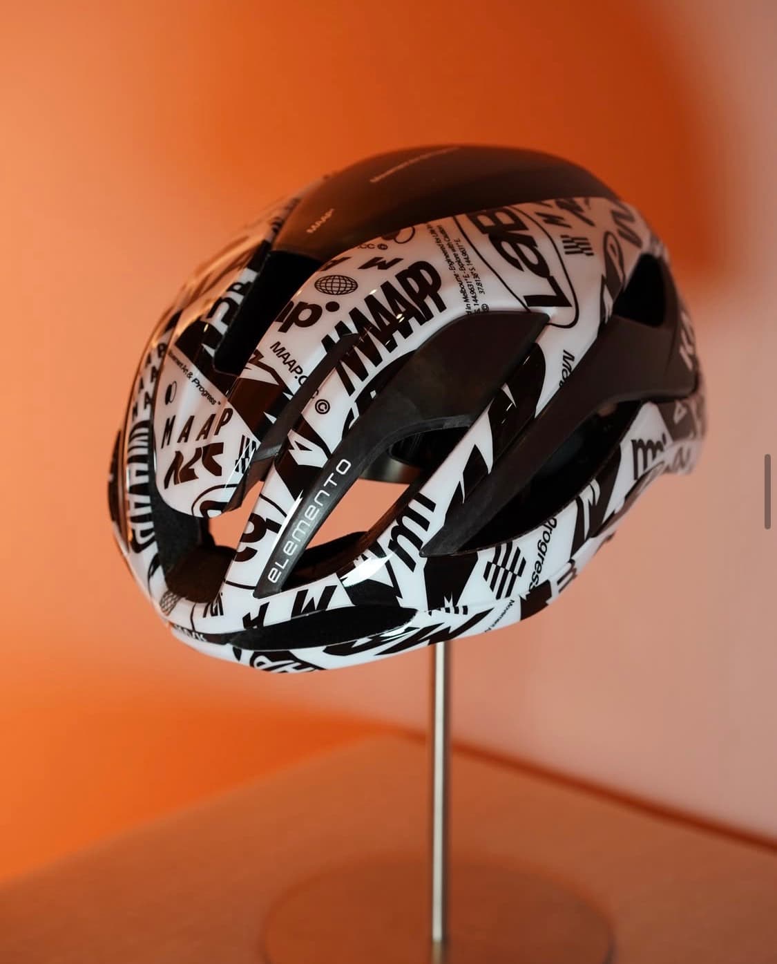 MAAP x KASK 엘레멘토 헬멧 상품이미지2