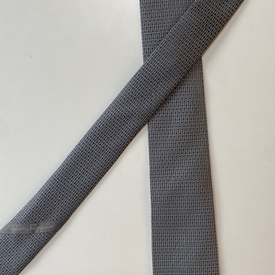 신형 페레가모(Ferragamo) 모노그램 명품 정품넥타이7.3cm 상품이미지6