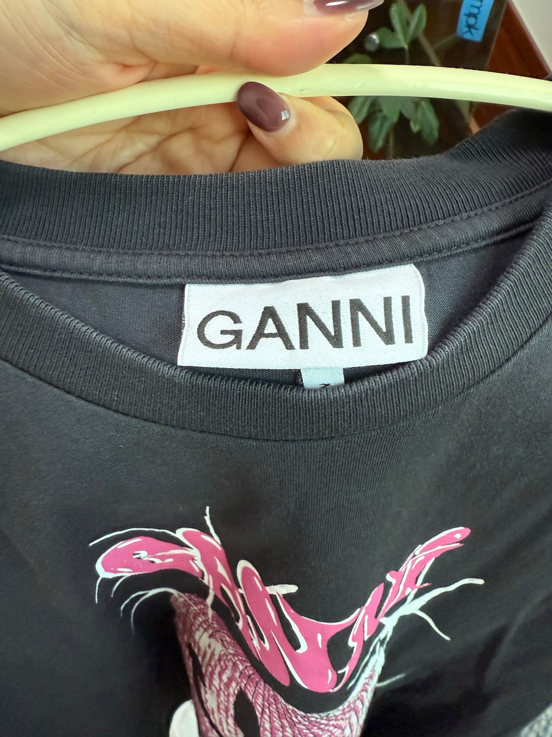 가니 스마일리 릴렉스드 티셔츠 팬텀 m 상품이미지2