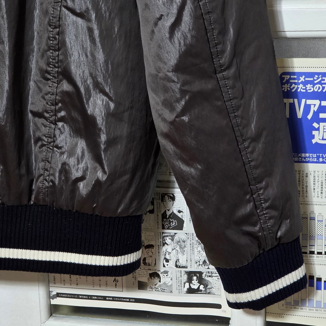 DOHC 카키 절개 라인 누빔 패딩 점퍼 상품이미지8