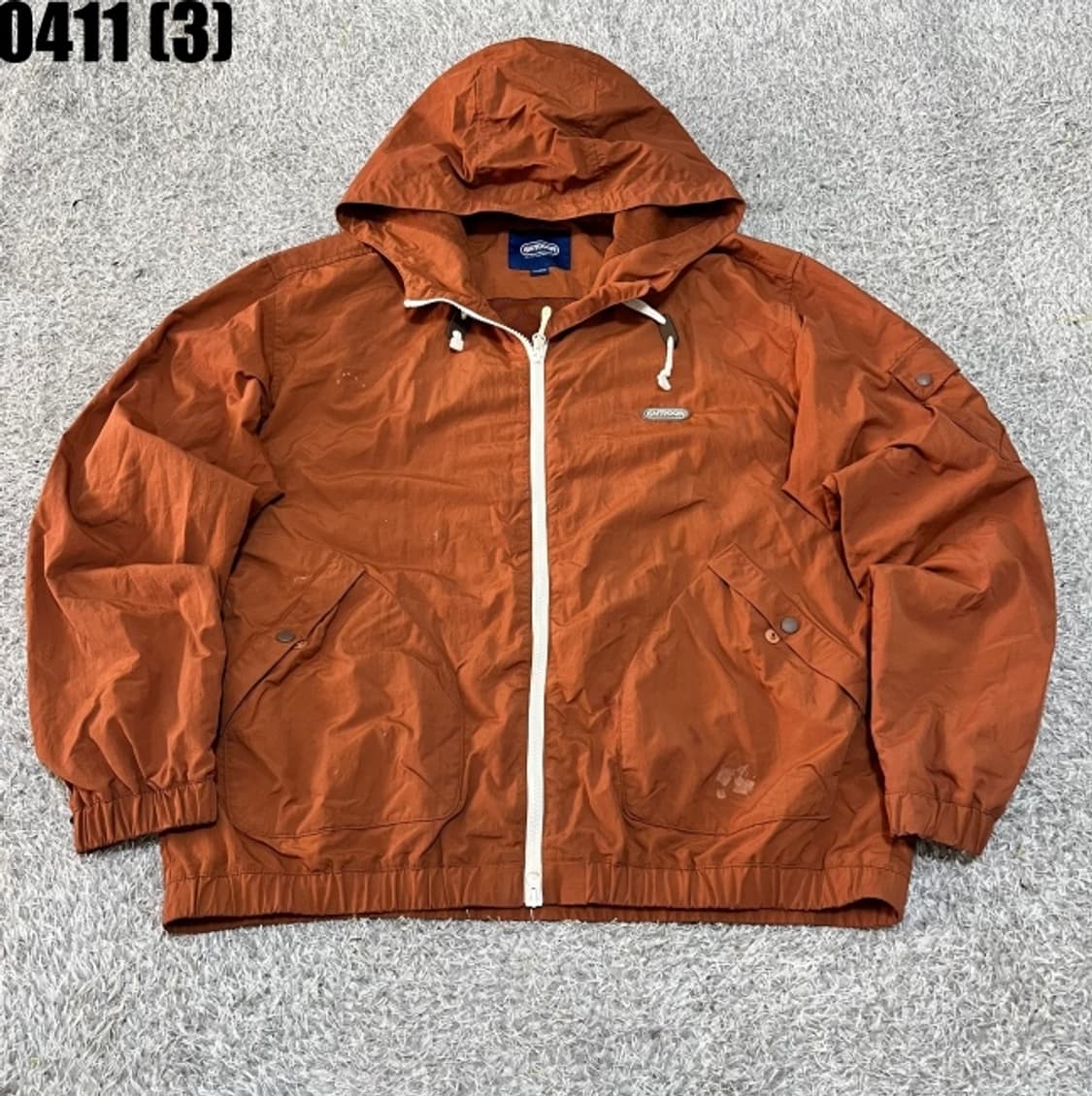 아웃도어 프로덕트 바람막이 자켓 상품이미지1