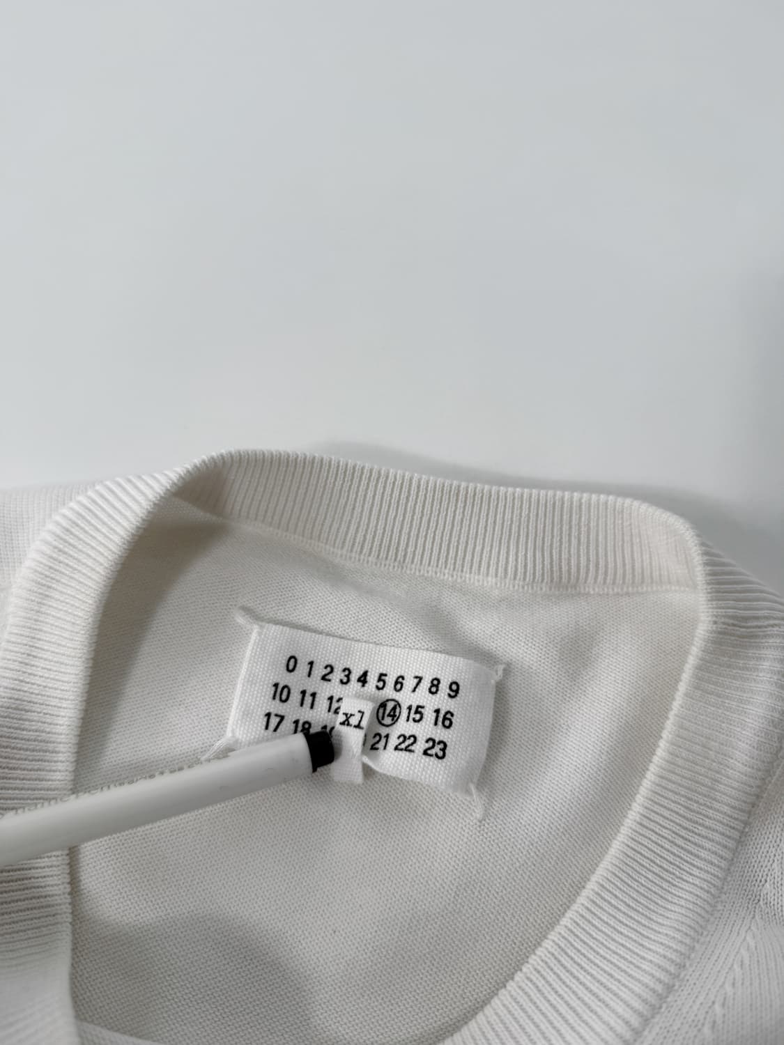 메종 마르지엘라 루즈핏 엘보우 패치 니트 상품이미지7