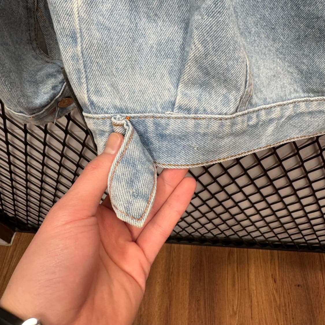 00s 리바이스 데님 트러커 자켓 전면 실버탭 디테일 연청 상품이미지7