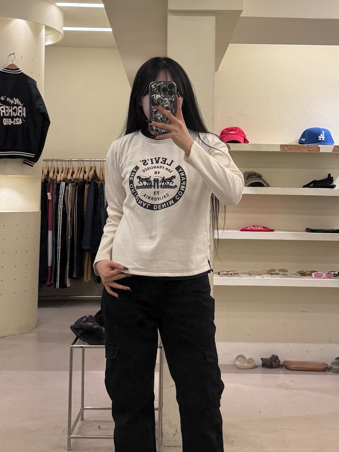 리바이스 원형 로고 롱슬리브 티셔츠 U1571 상품이미지1