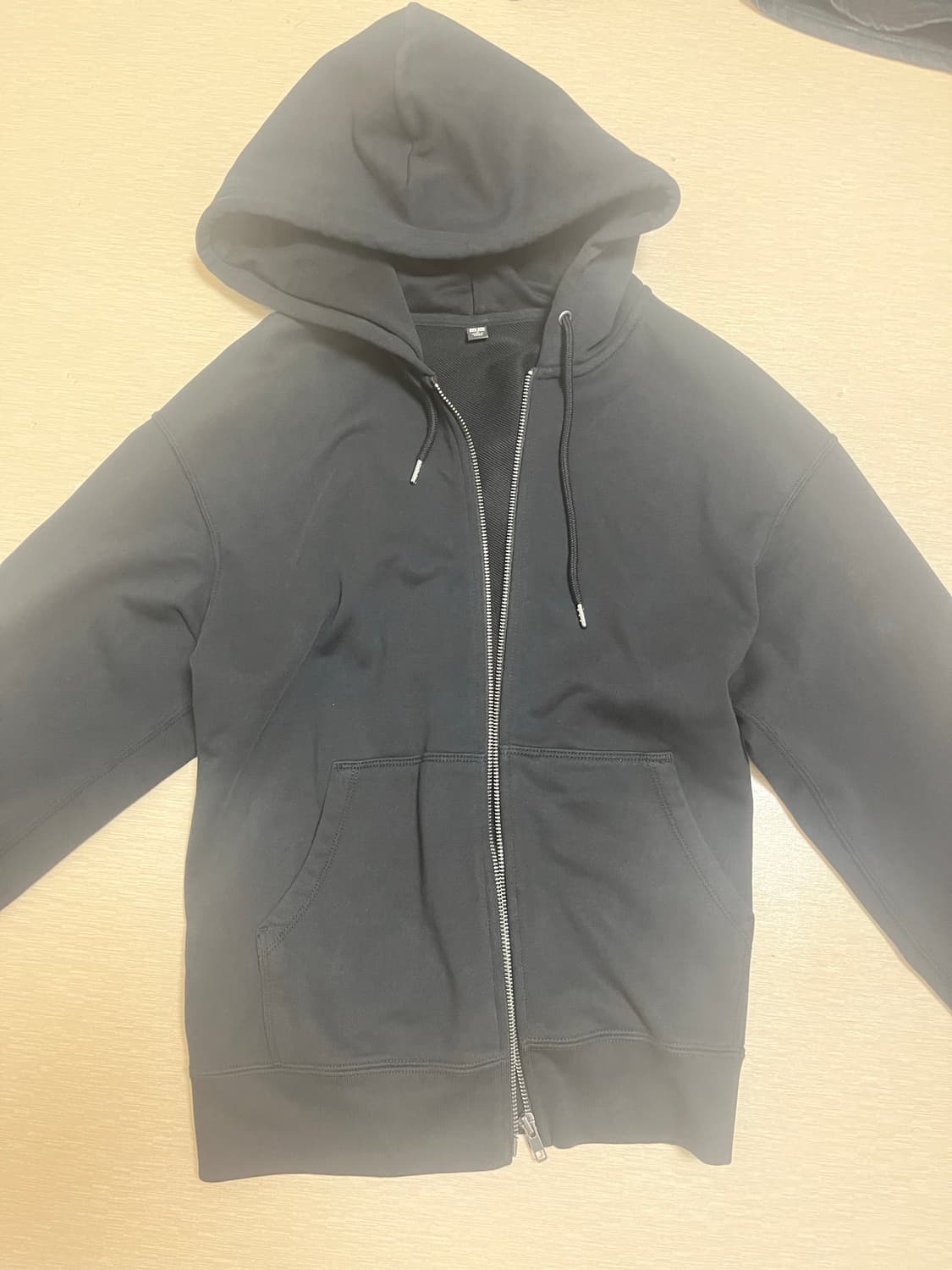 유니클로 후드집업 상품이미지1