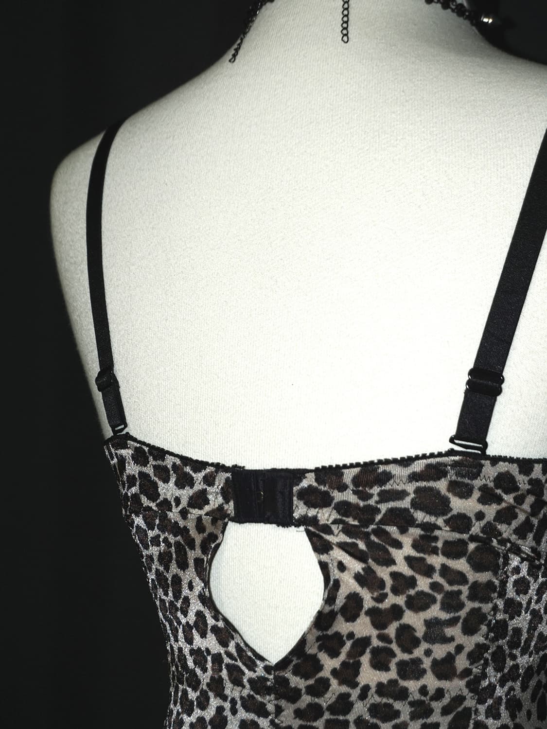 toned-down leopard top  상품이미지7
