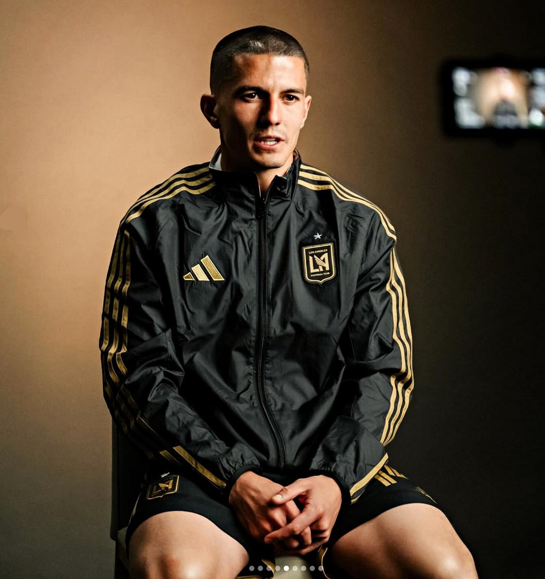 아디다스 LAFC 리버시블 앤섬 자켓 블랙 - US 사이즈 팝니다. 상품이미지4