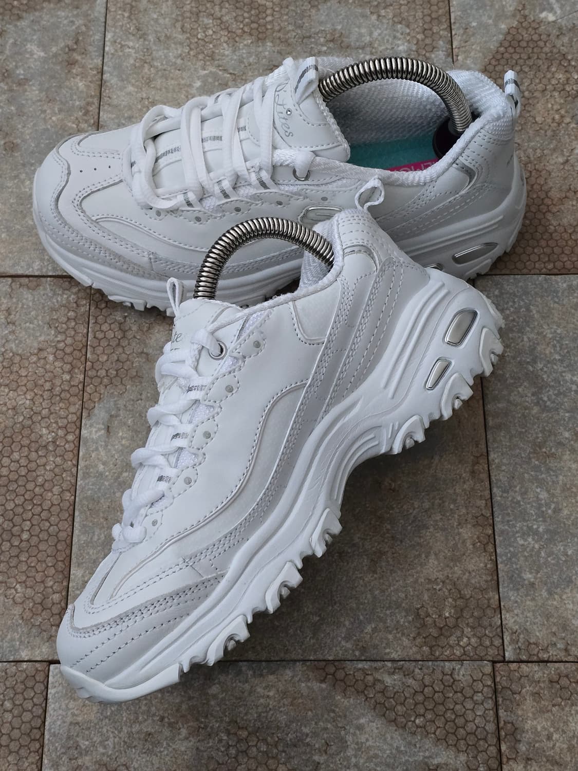 (225)스케쳐스 딜라이트 화이트 상품이미지5