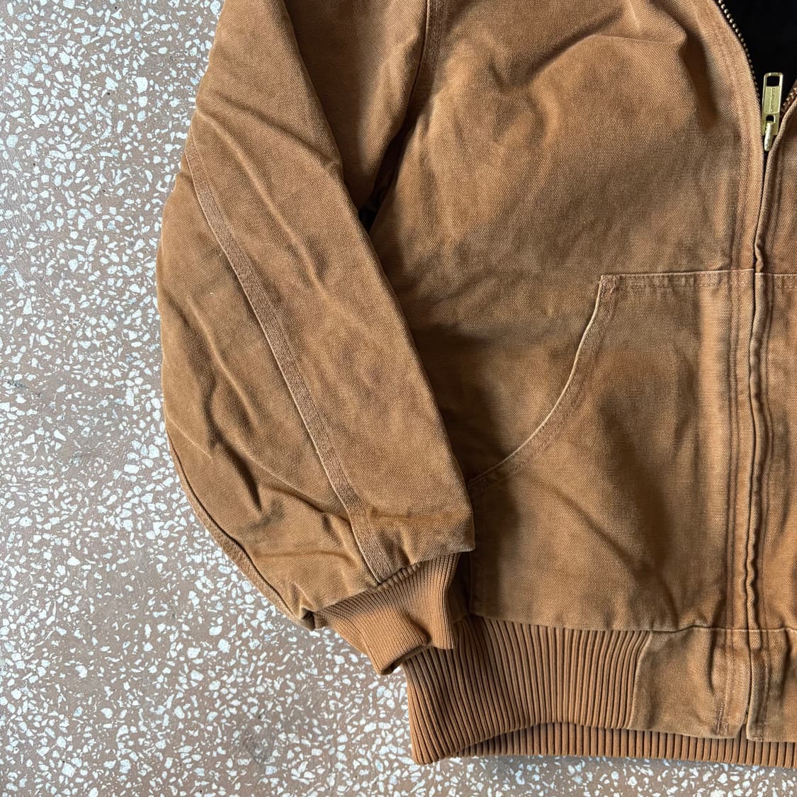 칼하트 J130-211 샌드스톤 덕 액티브 자켓 상품이미지4