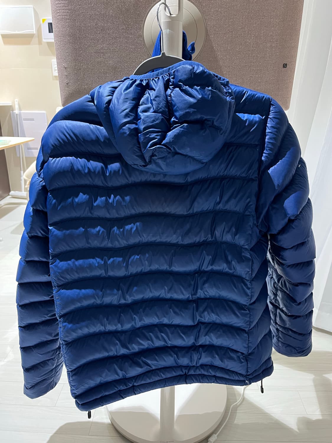 오스트리야 패딩 상품이미지2