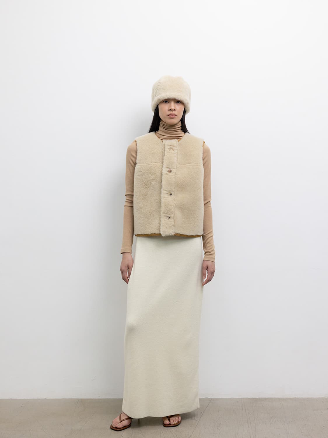 le917 르917 REVERSIBLE SHEARLING HAT  상품이미지4