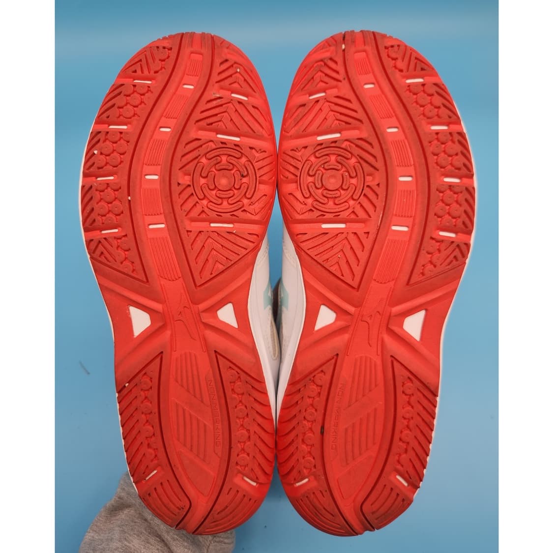 o 미즈노 사이클론스피드3 인도어화 255 상품이미지4