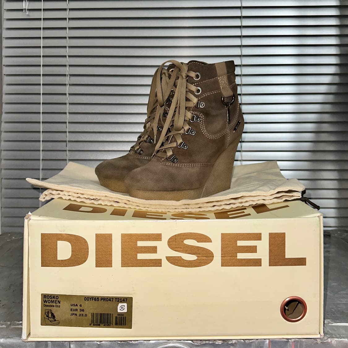 00s 디젤 스웨이드 웨지 힐 레이스업 부츠 상품이미지2