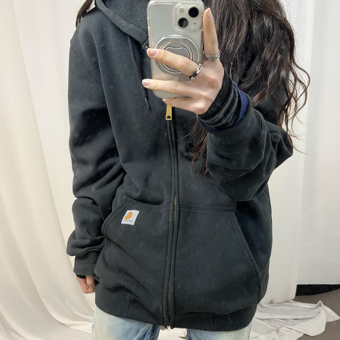 Carhartt Black Hoodie Zip-up 상품이미지3