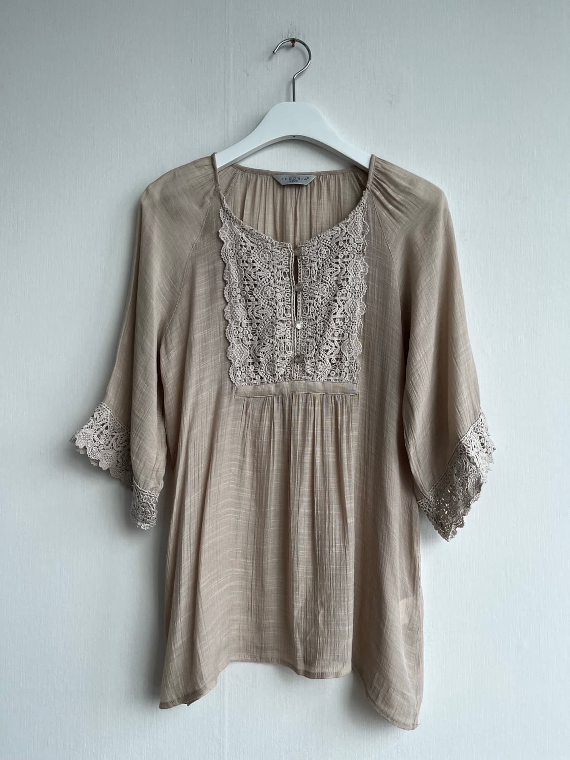 THEORIA 베이지 레이스 보헤미안 블라우스 상품이미지1