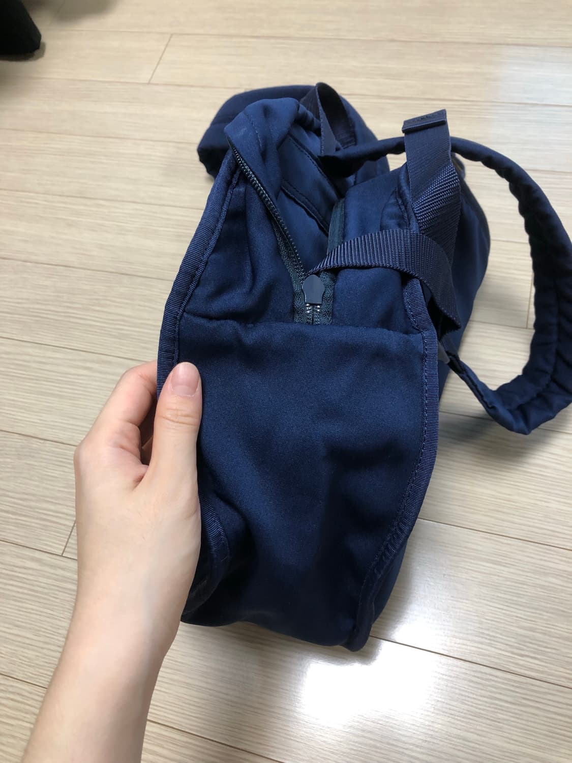 네이비 주카 원형 백팩 상품이미지6