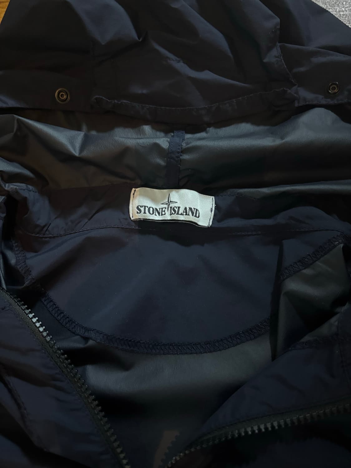 스톤아일랜드 바람막이 상품이미지3