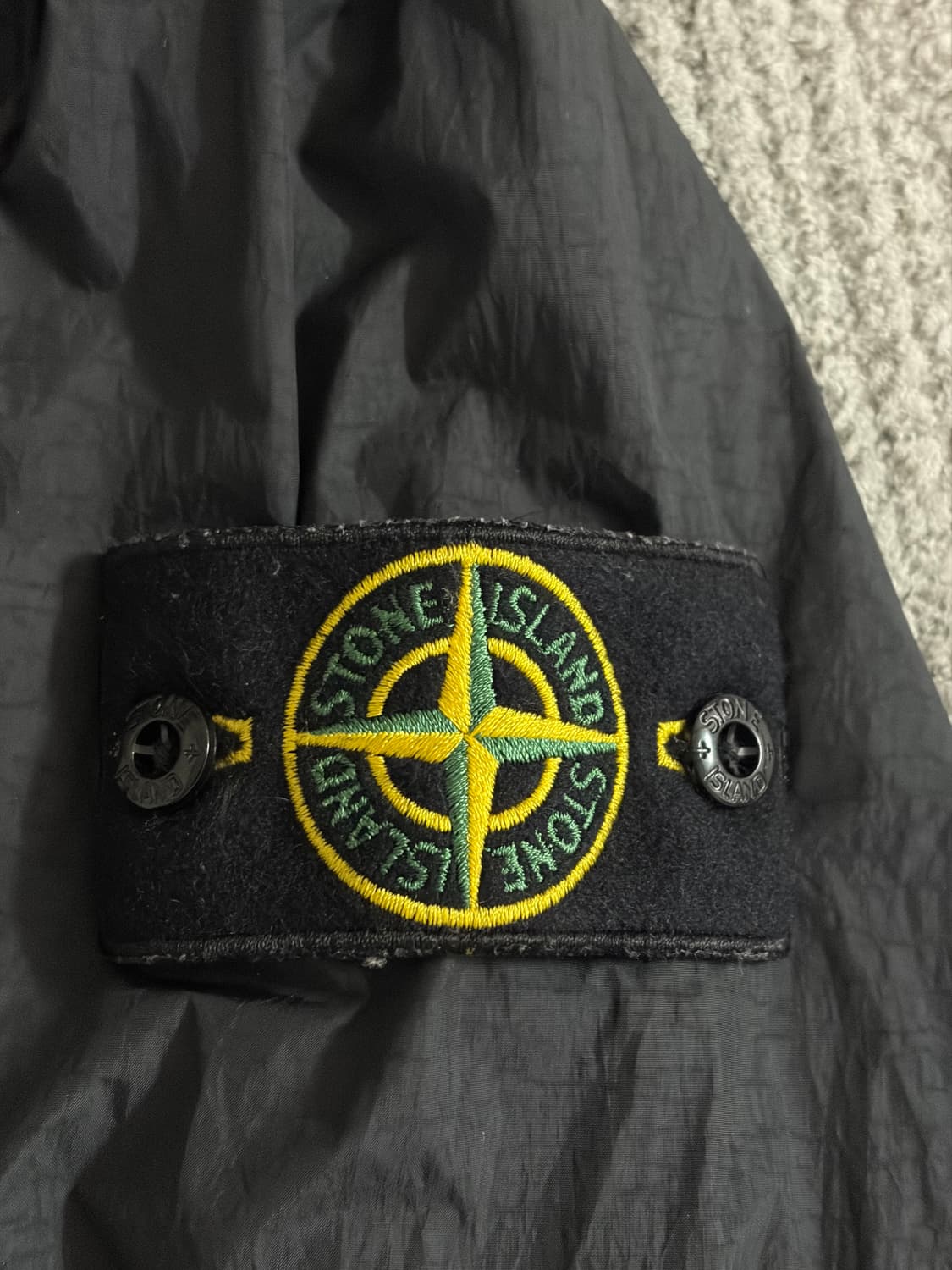 (새상품급, M) 스톤아일랜드 크링클랩스 오버셔츠 상품이미지2