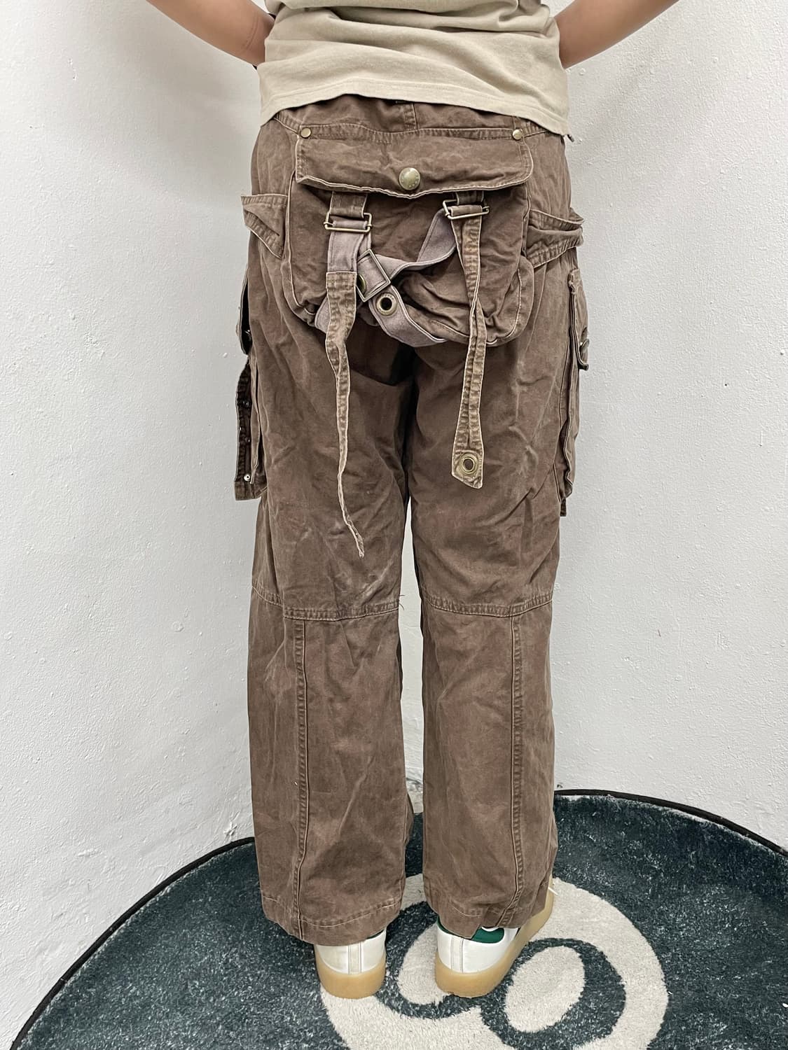 브라운 포켓 디테일 카고팬츠 상품이미지2