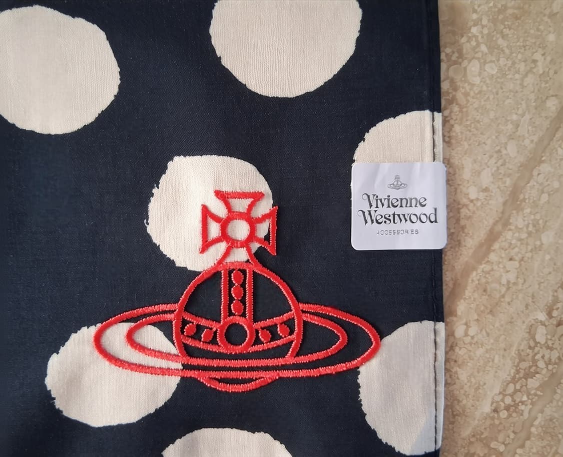 비비안웨스트우드 면 손수건 (새상품 with Case) 상품이미지6