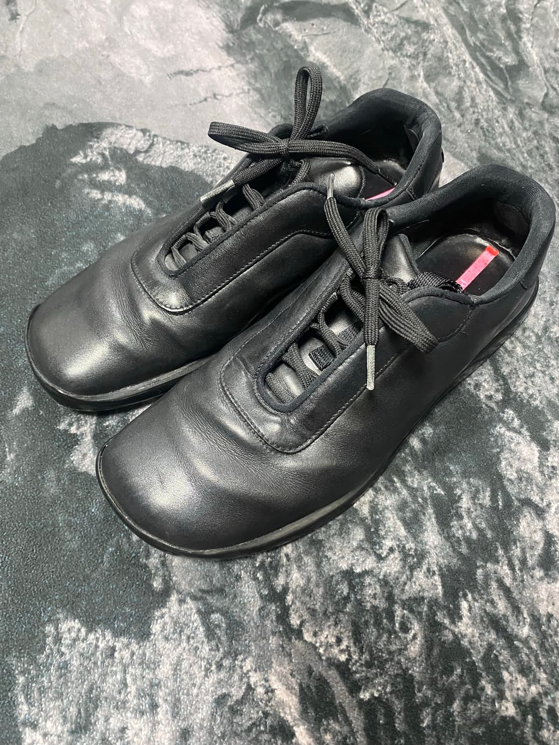 프라다 스포츠 플랫 스니커즈  상품이미지2