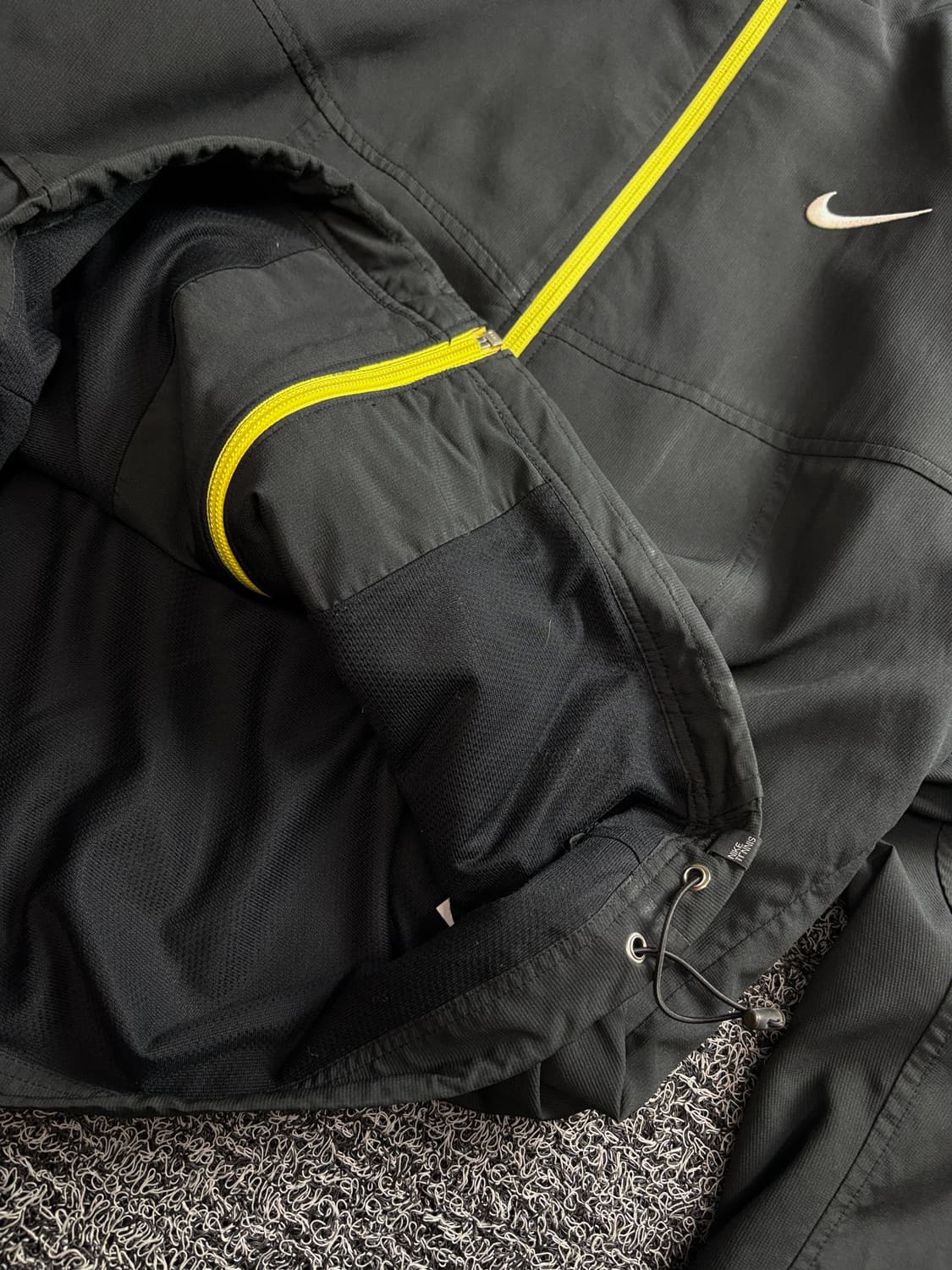 나이키 스우시 드라이핏 바람막이 자켓 3806 상품이미지3