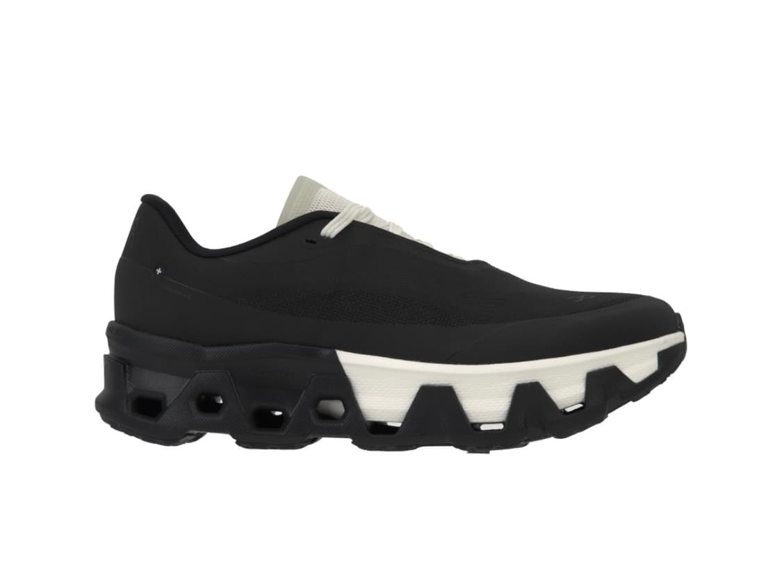 [280] 온 러닝 파프 클라우드 몬스터 하이퍼블랙 상품이미지1