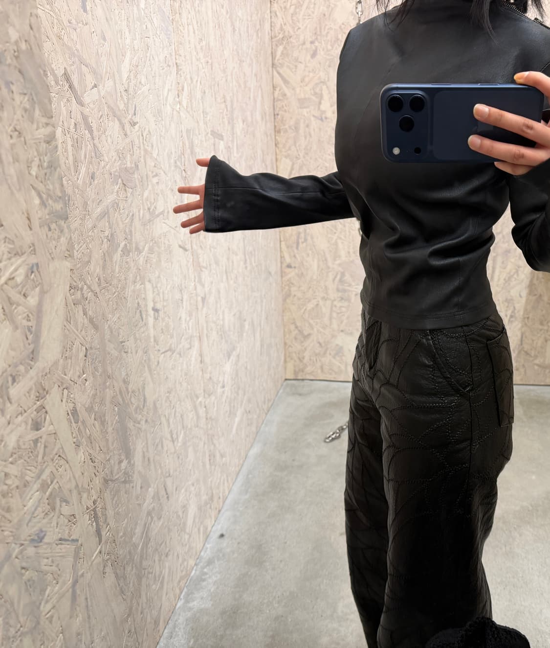 P.L.N. 26SS 레더 롱슬리브 상품이미지2