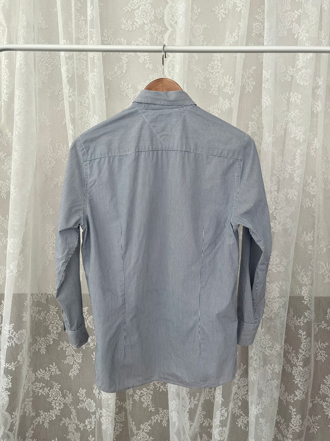 S) 타미힐피거 슬림핏 핀 스트라이프 셔츠 네이비 상품이미지2