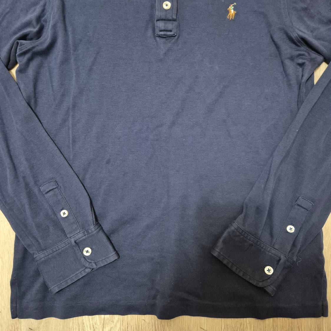 폴로 랄프로렌 로고 엠브로이드 코튼피케 카라 긴팔티 상품이미지3