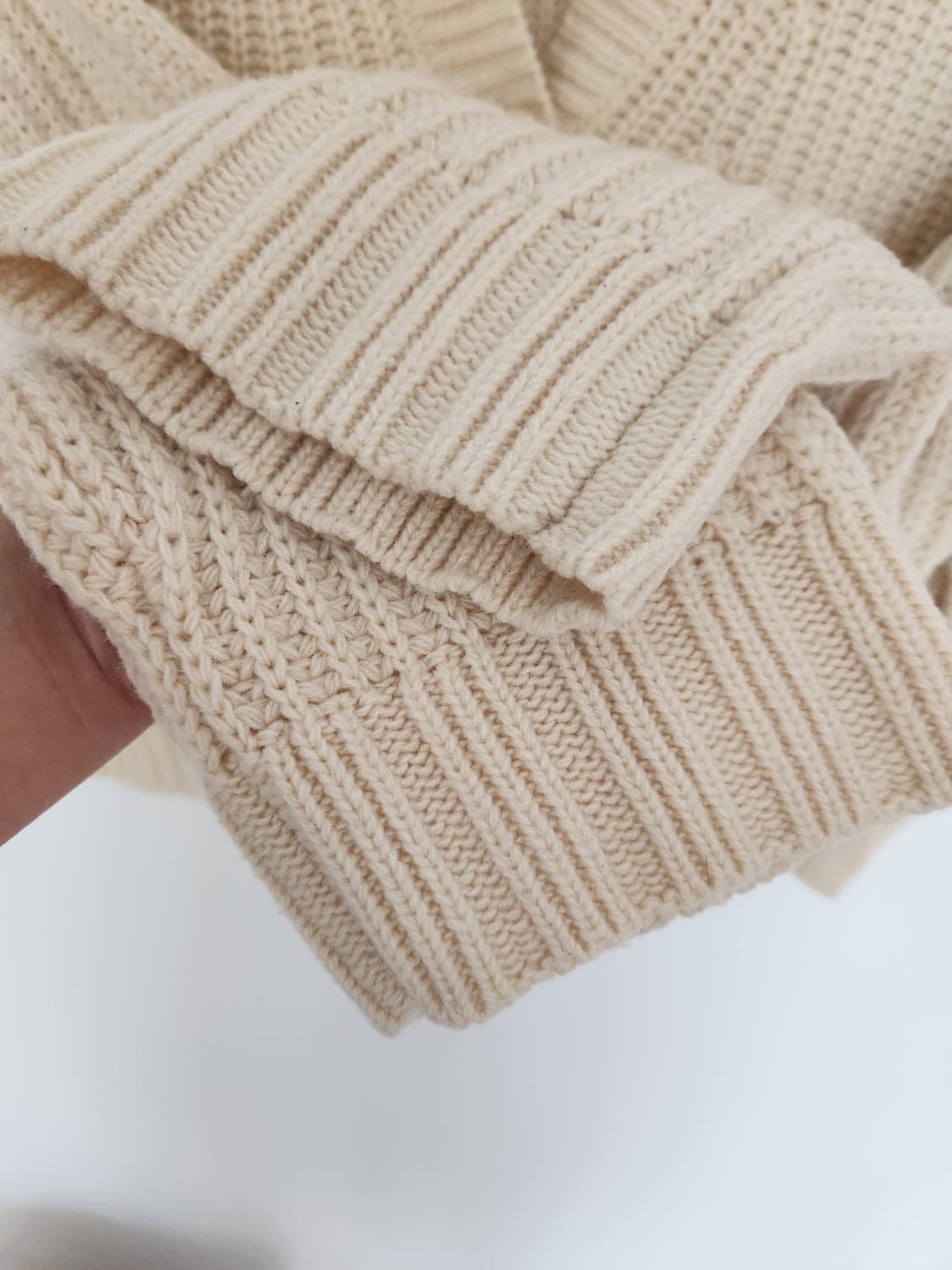 여자 유니클로 x JWANDERSON 오버사이즈 가디건 상품이미지3