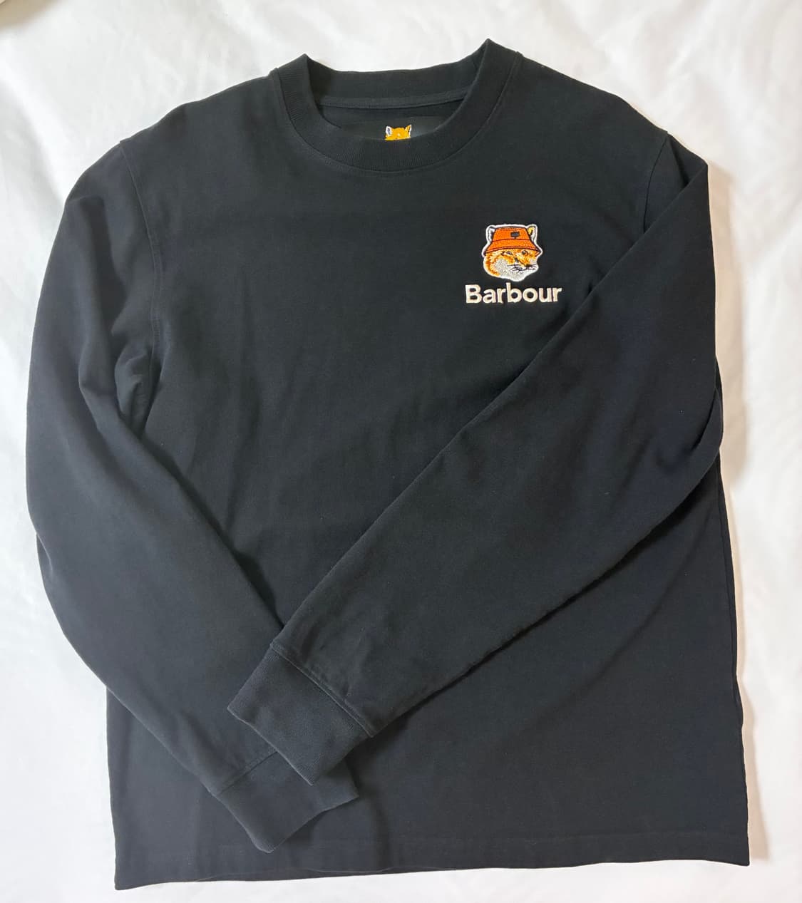 바버 x 메종키츠네 맨투맨 상품이미지1