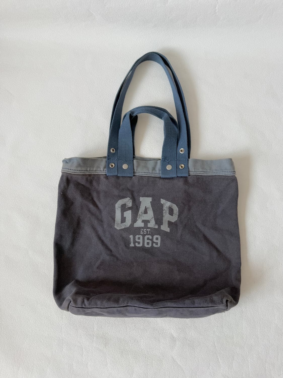 갭(GAP) 인디고 캔버스 토트 숄더백 상품이미지1
